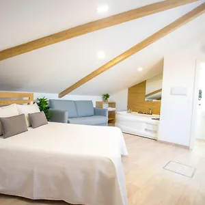 2* Hotel Enfasis-group