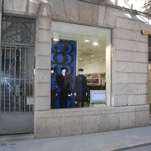 https://pensio-viladomat.catalonia-hotels.com